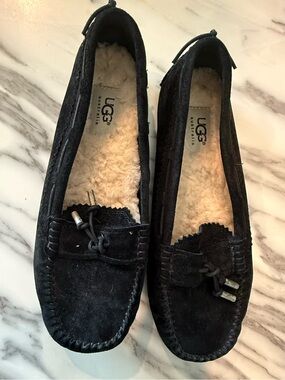 Ugg Dakota Slippers